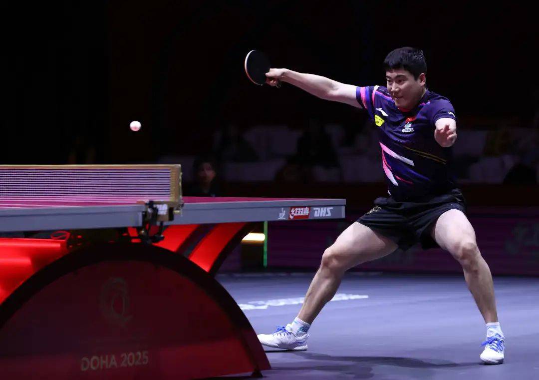 怎么开皇冠信用_王楚钦逆转西蒙怎么开皇冠信用，梁靖崑、王曼昱、王艺迪、陈幸同晋级8强 | 多哈世乒赛单打