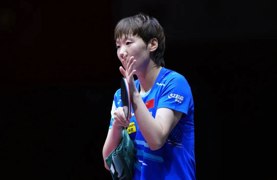 怎么开皇冠信用_王楚钦逆转西蒙怎么开皇冠信用，梁靖崑、王曼昱、王艺迪、陈幸同晋级8强 | 多哈世乒赛单打