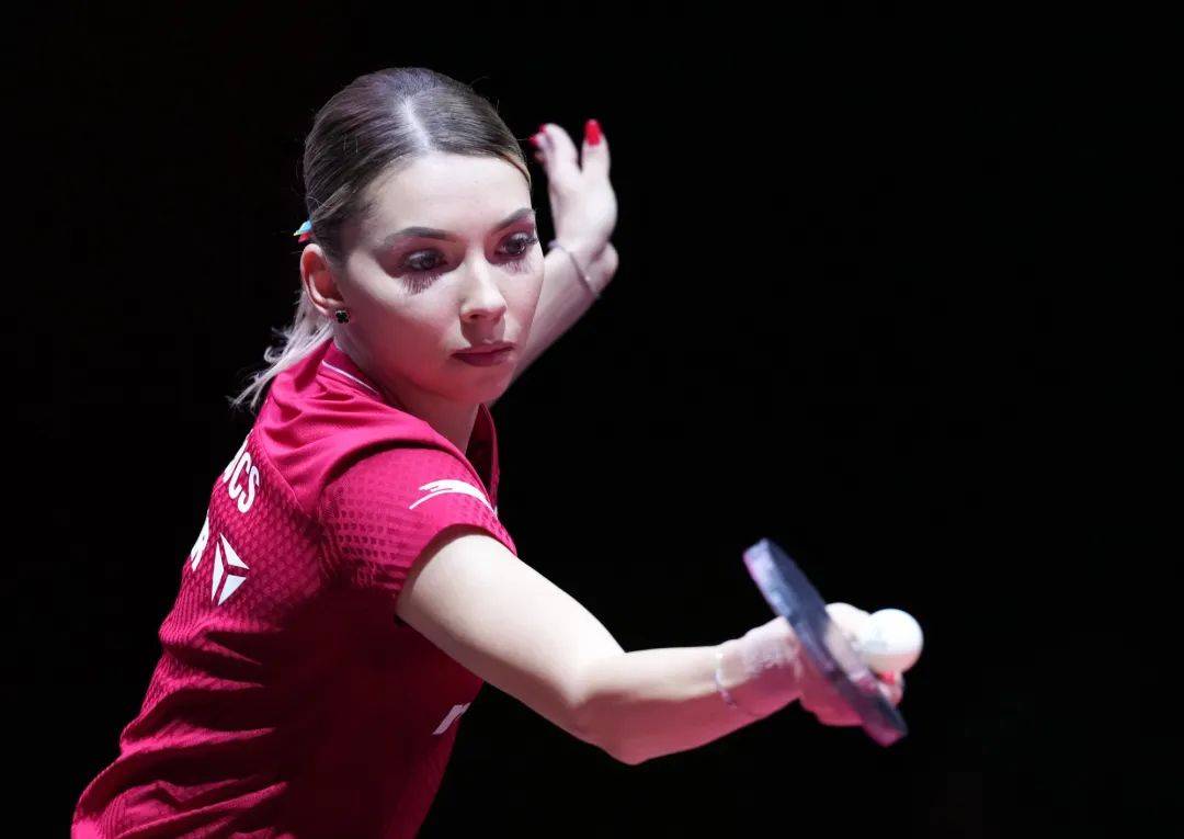 怎么开皇冠信用_王楚钦逆转西蒙怎么开皇冠信用，梁靖崑、王曼昱、王艺迪、陈幸同晋级8强 | 多哈世乒赛单打