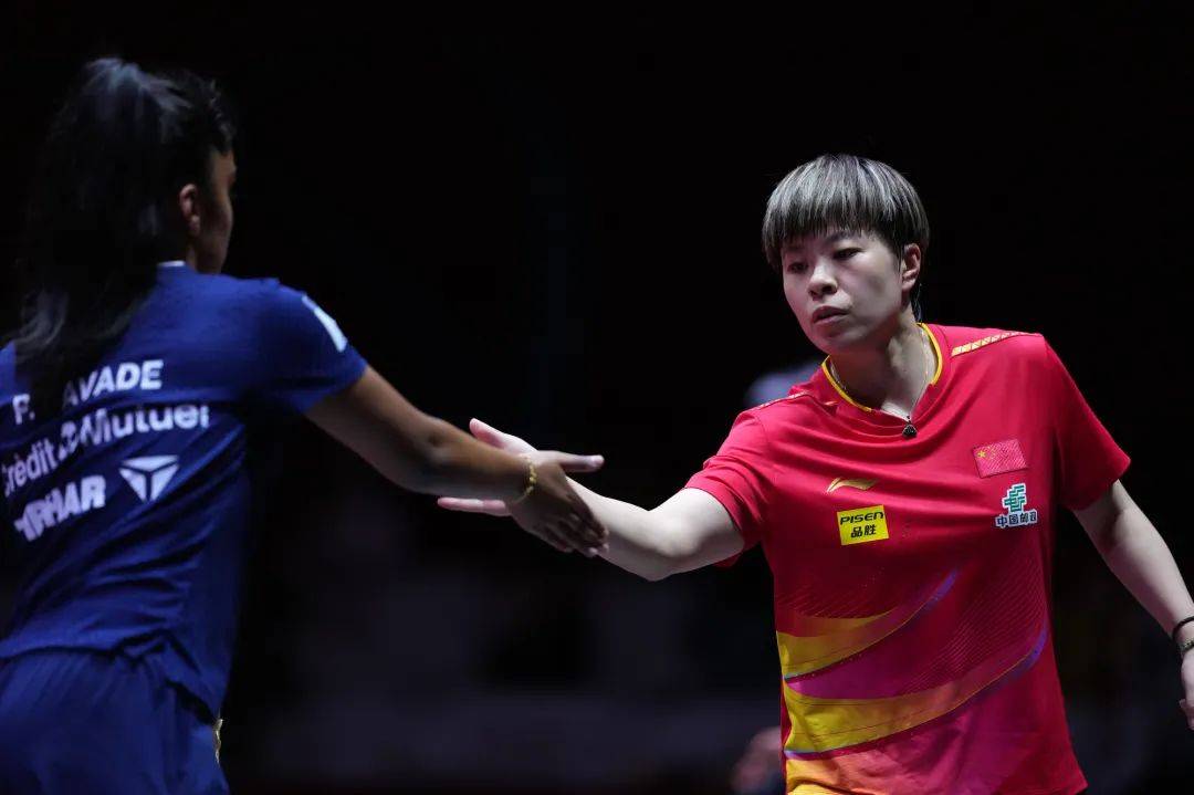 怎么开皇冠信用_王楚钦逆转西蒙怎么开皇冠信用，梁靖崑、王曼昱、王艺迪、陈幸同晋级8强 | 多哈世乒赛单打