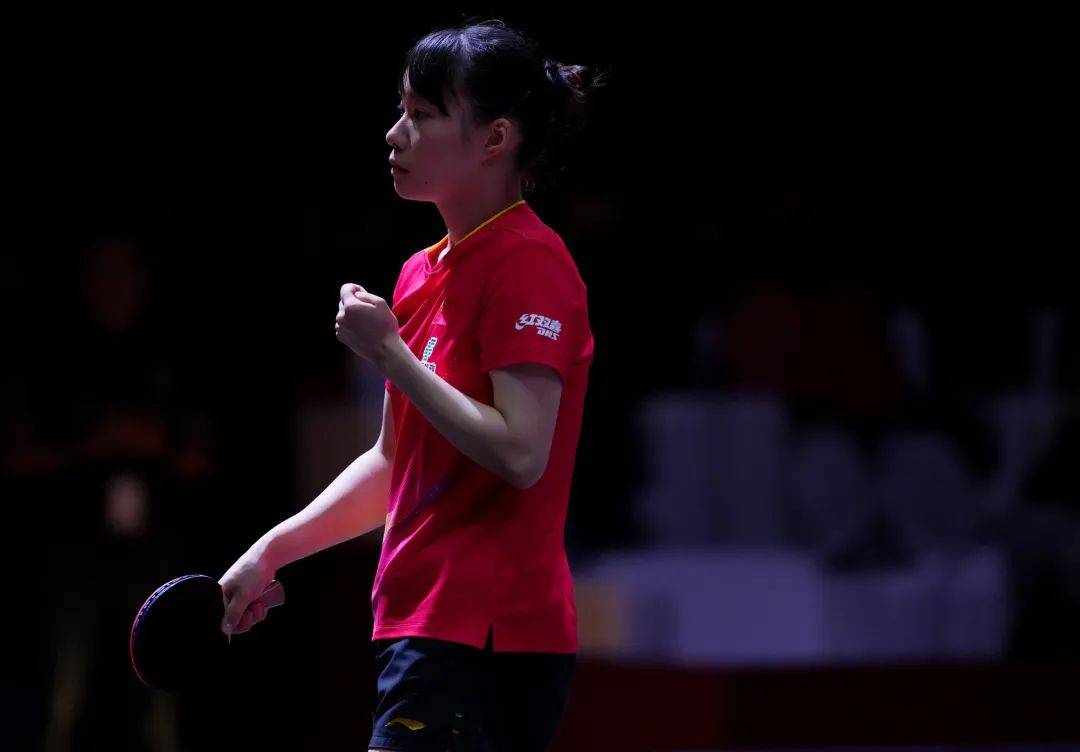 怎么开皇冠信用_王楚钦逆转西蒙怎么开皇冠信用，梁靖崑、王曼昱、王艺迪、陈幸同晋级8强 | 多哈世乒赛单打