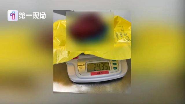 皇冠信用網在线申请_17岁女孩确诊癌症皇冠信用網在线申请！买衣服时店员看出端倪……这个细节很重要！