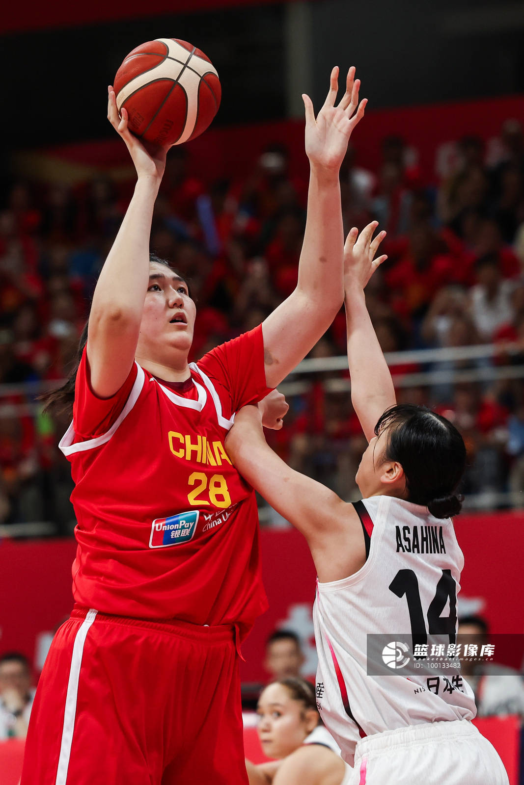 富明尼斯RJ v蔚山_32分大胜富明尼斯RJ v蔚山！张子宇16+4 中国女篮热身赛再胜日本