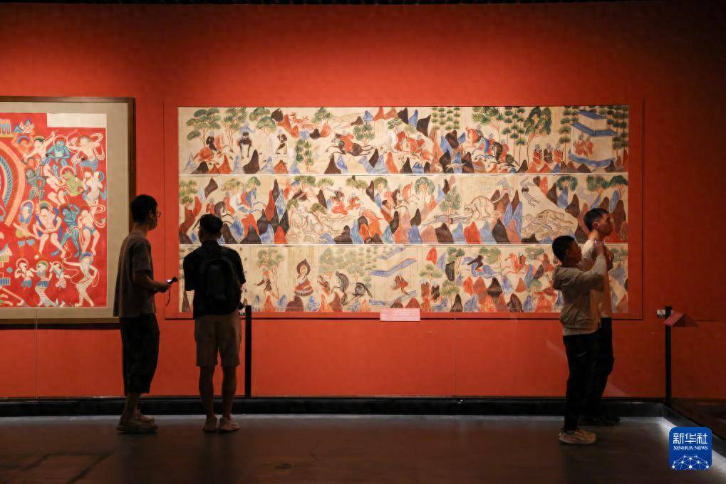 皇冠信用网申请条件_“大成敦煌——敦煌文化艺术大展”在深圳开展