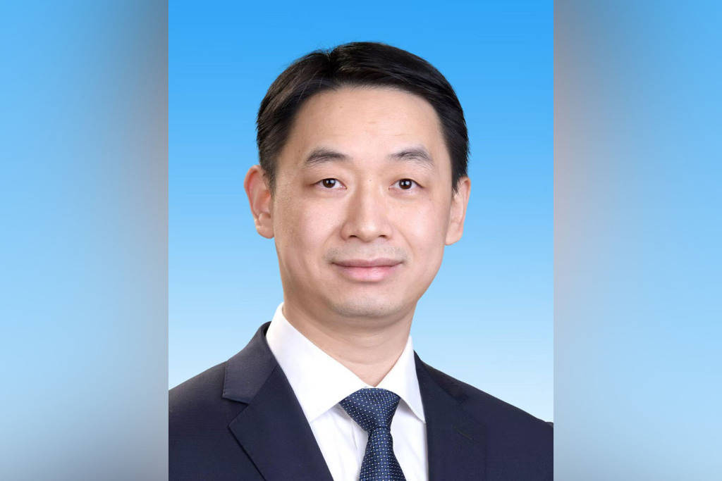 皇冠信用网哪里申请_“80后”共青团江苏省委副书记熊俊履新江苏南通市副市长