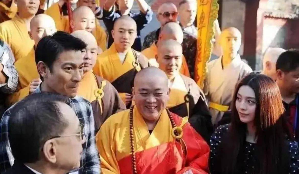 皇冠足球平台代理_释永信丑闻升级！牵连又一位央视女主持人皇冠足球平台代理，紧急发声坦白双方关系