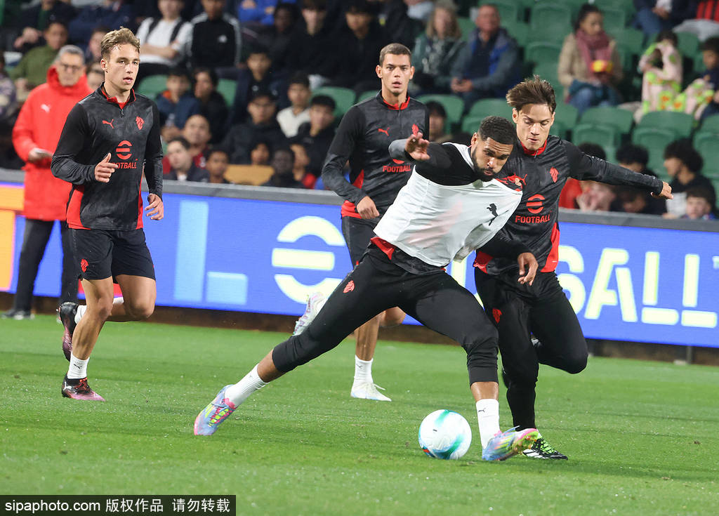 国际友谊赛U20_5000万达协议！霍伊伦接近加盟米兰国际友谊赛U20，能否重现伊布的辉煌？