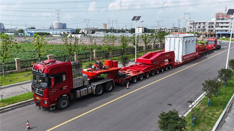 英雄联盟:ROAD OF LEGENDS(5场3胜)_安徽淮南:400吨“巨无霸”安全抵达