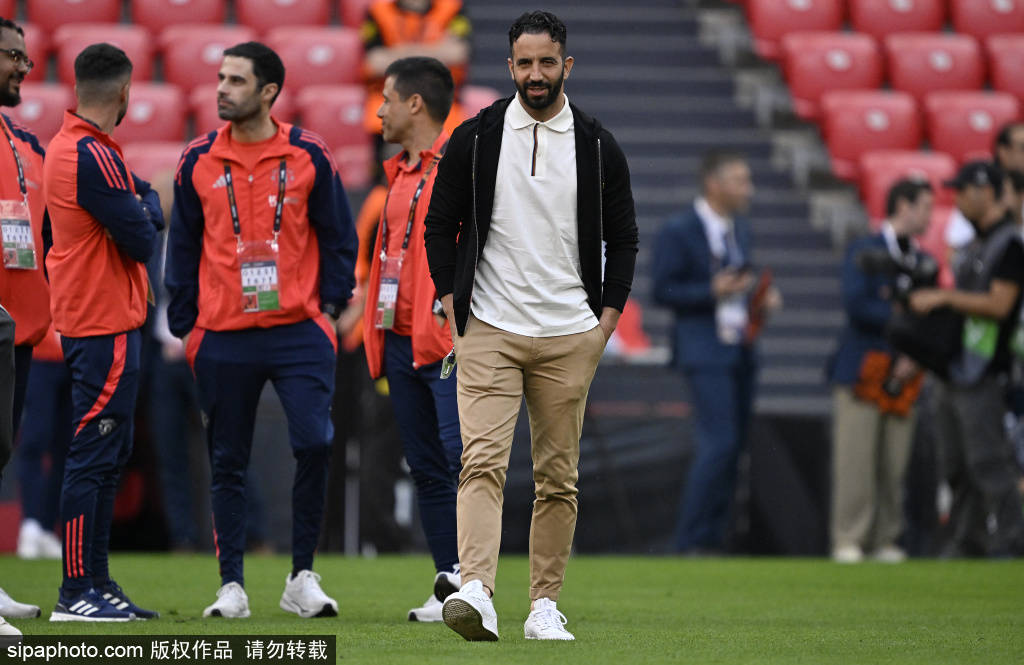 捷克甲组联赛_曼联噩梦终结捷克甲组联赛？鲁本·阿莫林有望重返本菲卡