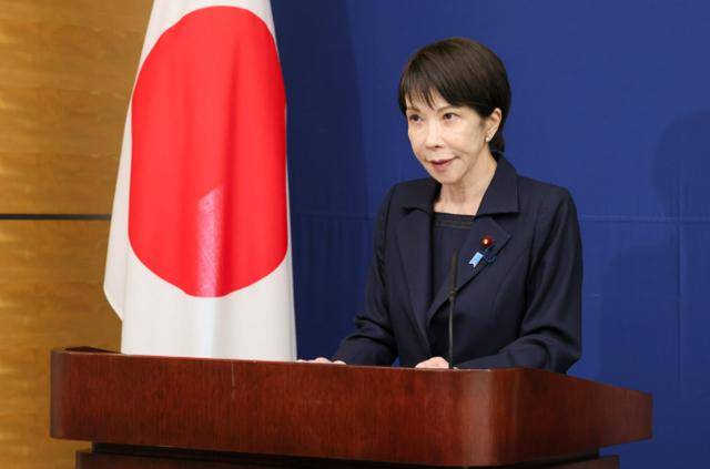 皇冠信用盘登2代理申请_福建舰首过台海皇冠信用盘登2代理申请，解放军摆开阵势，高市竟改口：不会动用自卫权？