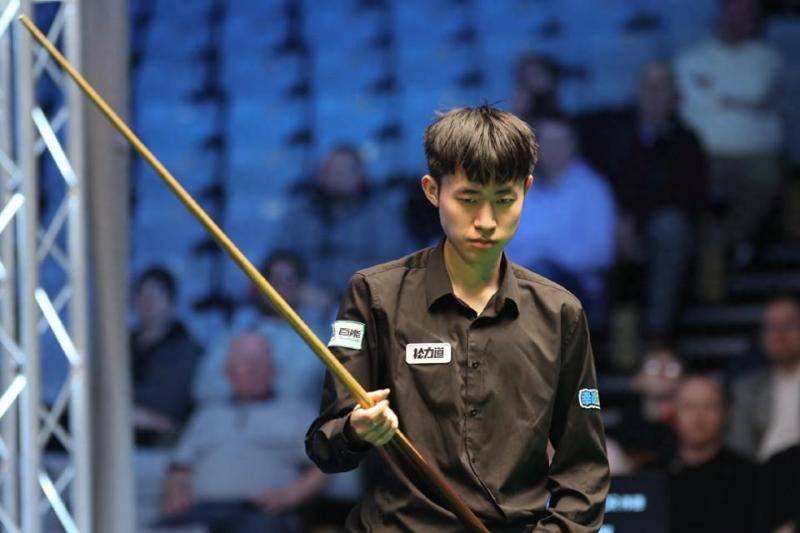 皇冠abcd类型盘
_斯诺克苏格兰公开赛|常冰玉终结塞尔比疯狂12连胜