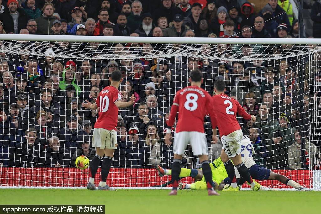 皇冠信用网盘口_利桑德罗·马丁内斯：戴上队长袖标皇冠信用网盘口，曼联新篇章的开端