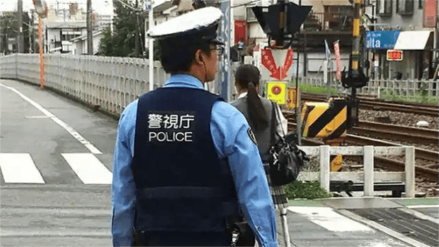 皇冠A盘_要对百万在日华人动手？日本挑衅升级皇冠A盘，中国连发两道紧急预警