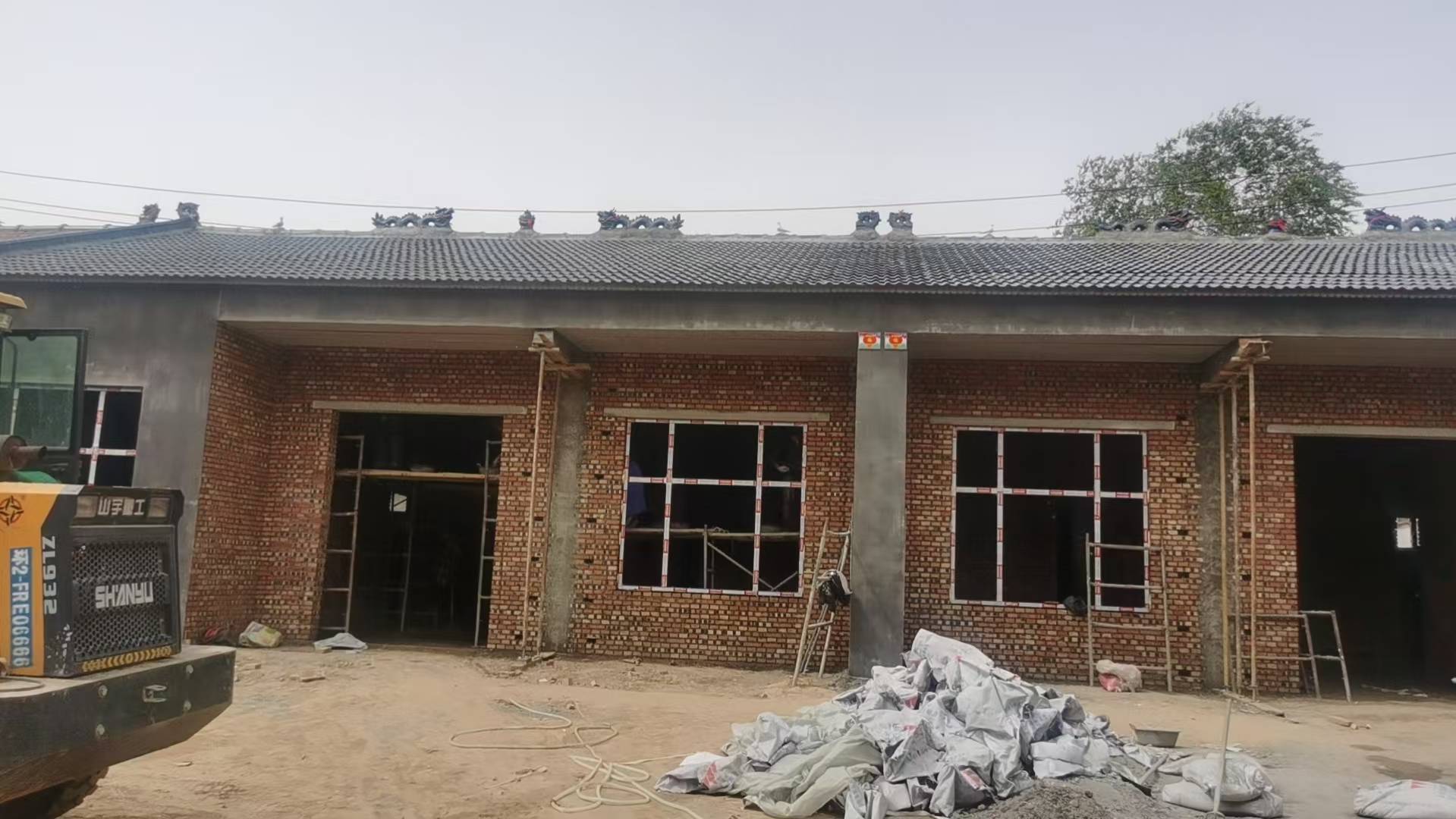 皇冠信用网可以占几成_刚接住流量的网红“村夫”皇冠信用网可以占几成，无声地走了