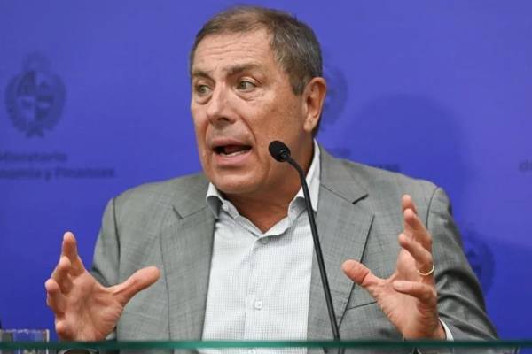 皇冠信用网出租_乌拉圭部长：美国逼我们切断对华贸易皇冠信用网出租，压力山大