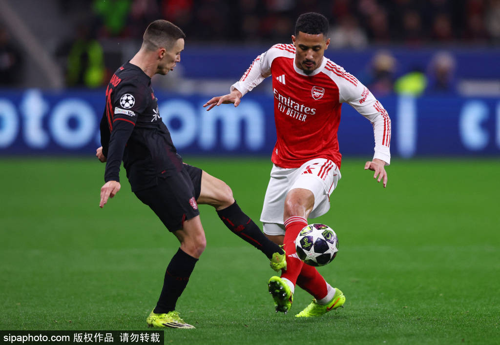 皇冠客服联系方式
_心态急了!补时阿森纳仍落后皇冠客服联系方式
,马丁内利推搡裁判被出示黄牌