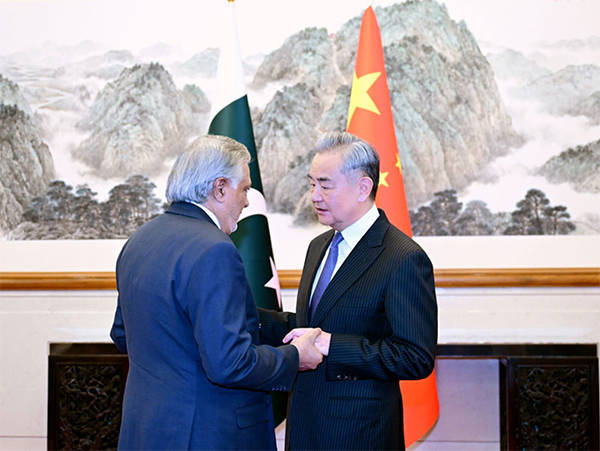 皇冠投注_“美方故作姿态：对中方行动皇冠投注，没兴趣”