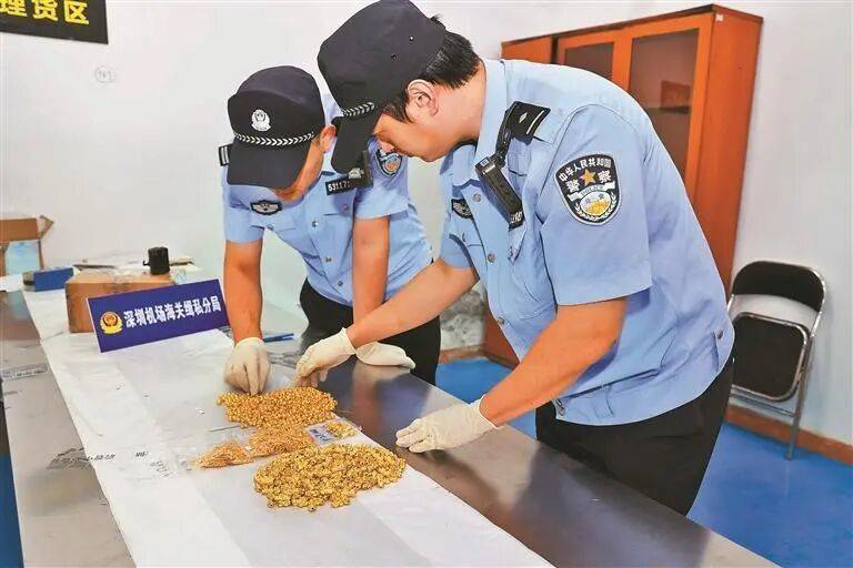 皇冠信用网代理出租_一群“蚂蚁”搬了130公斤黄金！深圳破获特大黄金走私案皇冠信用网代理出租，案值7800万元