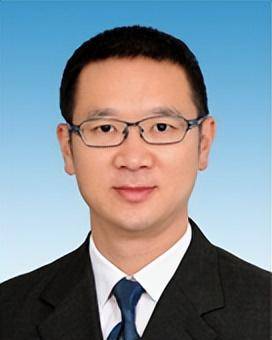 皇冠信用网账号注册_中央决定：黄果同志任国家药监局党组书记