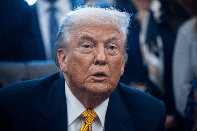 皇冠信用网注册_俄外长访华不到12小时皇冠信用网注册，特朗普服软，要赶在中俄携手前与伊谈判