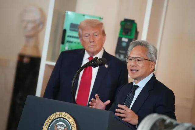 世界杯2026年美加墨_“刘姥姥进大观园”世界杯2026年美加墨，美代表团看啥都新鲜，美媒记者不忘抹黑中国