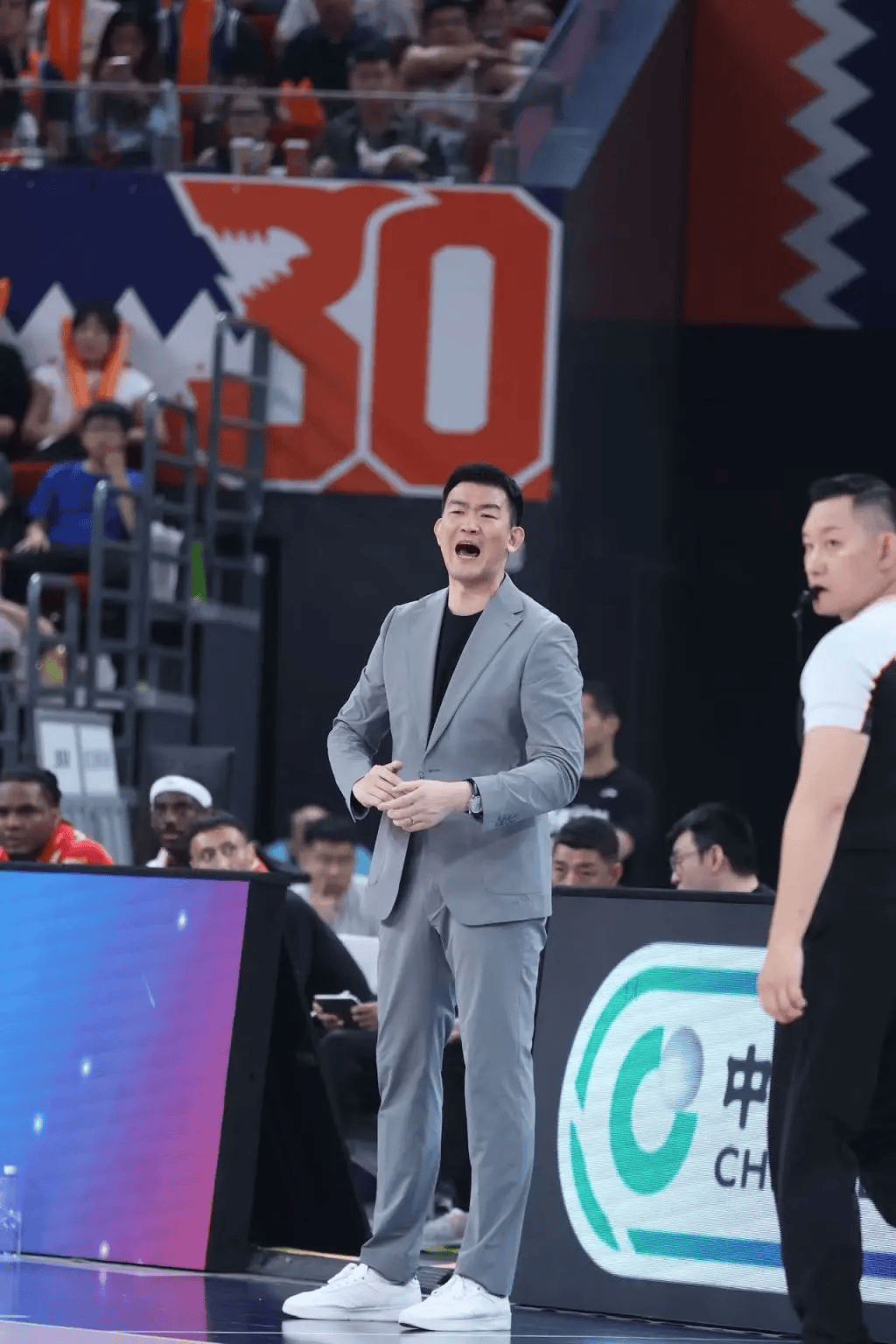 登1登2登3信用盘_古德温三分绝杀登1登2登3信用盘！布朗空砍50分！上海男篮总决赛两连胜