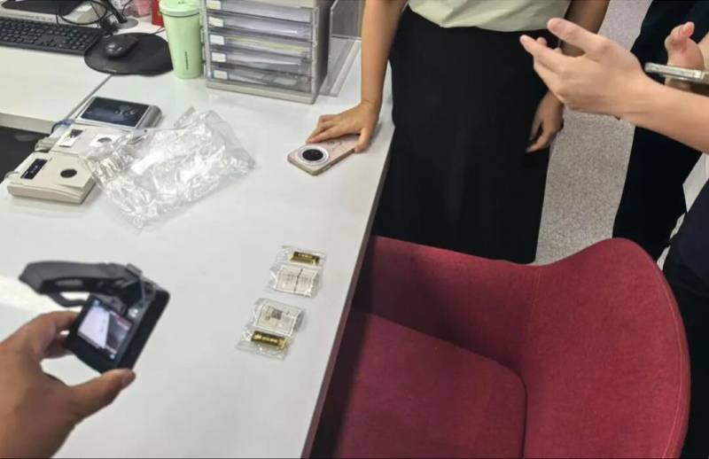 皇冠会员注册
_深圳一保洁员在学生公寓垃圾桶捡到2条金条皇冠会员注册
,失主三日未现身