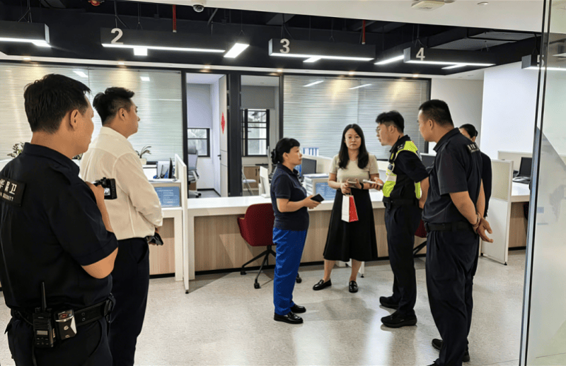 皇冠会员注册
_深圳一保洁员在学生公寓垃圾桶捡到2条金条皇冠会员注册
,失主三日未现身