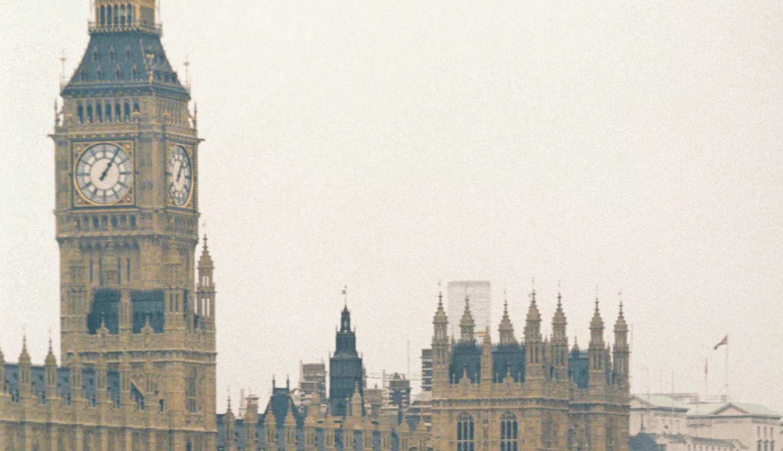 皇冠代理网_中方下通牒皇冠代理网，英国最高赔699亿，赔款条件已确定，中英胜负将揭晓